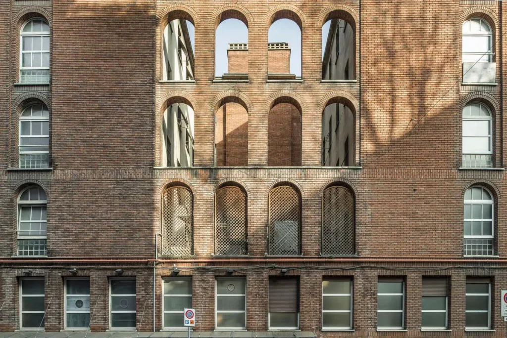 A Milano un partecipatissimo Sandwich club su Lombardia e finanza